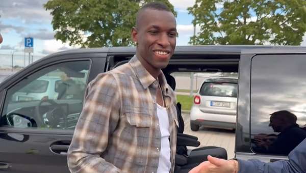 拜仁切尔西谈判未破局，杰克逊滞留慕尼黑寻求转机